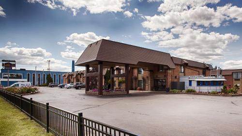 Superior Hotel | Best Western Bridgeview Hotel