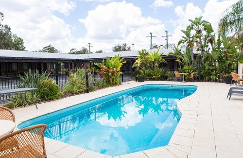 Roma Hotel | Best Western Bungil Creek Motel