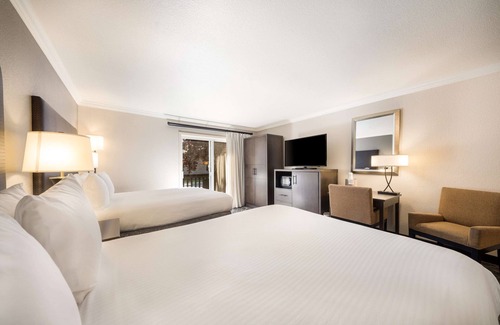 Danville Hotel | Best Western Danville Sycamore Inn