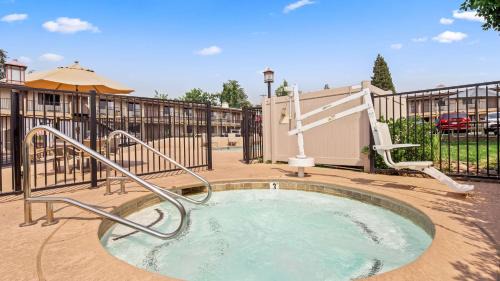 North Auburn Hotel | Best Western Golden Key