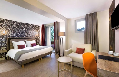 Meung-sur-Loire Hotel | BEST WESTERN La Porte des Châteaux