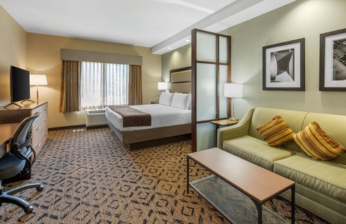 Berwyn Hotel | Best Western Plus College Park Hotel