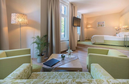 Ostseebad Prerow Hotel | Best Western Plus Ostseehotel Waldschloesschen