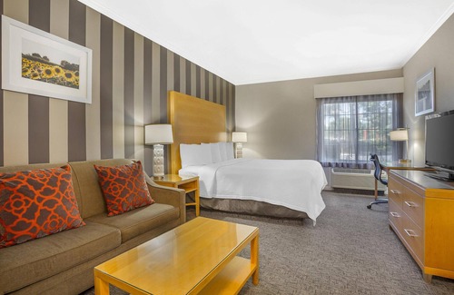 Dixon Hotel | Best Western Plus Dixon Davis