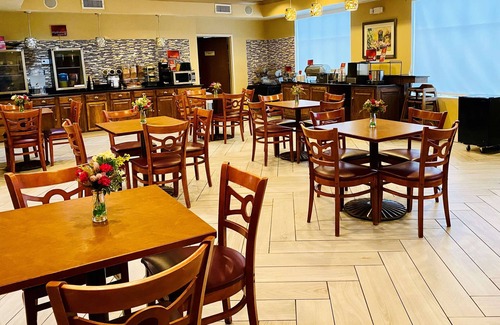 Kenwood Hotel | Best Western Plus Hannaford Inn & Suites