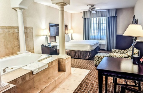 Brawley Hotel | Best Western Plus Main Street Inn