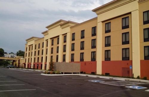 Nashville Hotel | Best Western Plus Sunrise Inn