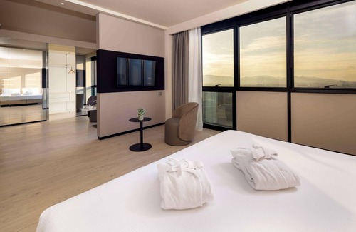 San Donato-San Vitale Hotel | Best Western Plus Tower Hotel Bologna