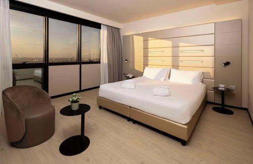 San Donato-San Vitale Hotel | Best Western Plus Tower Hotel Bologna