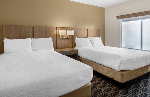 Zion National Park South Entrance Hotel | Best Western Plus Zion Canyon Inn & Suites