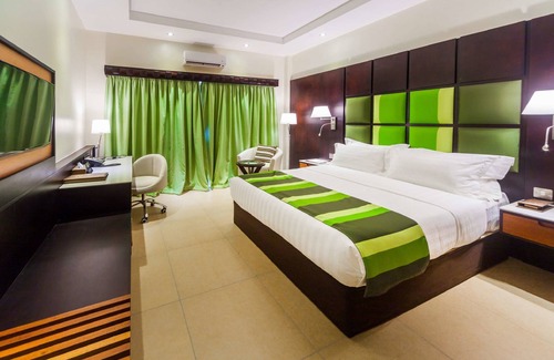 Entebbe Hotel | Best Western Premier Garden Hotel Entebbe