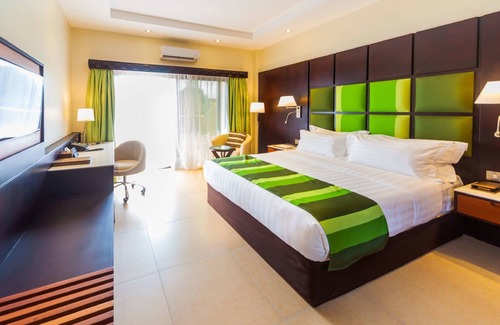 Entebbe Hotel | Best Western Premier Garden Hotel Entebbe