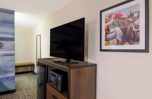 Hot Springs Hotel | Best Western Winners Circle