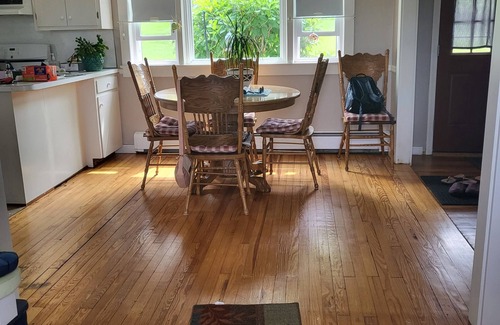 Kauneonga Lake Casa | Bethelwoods Concert Season is in Full Swing! 2- Bedroom House near venue.