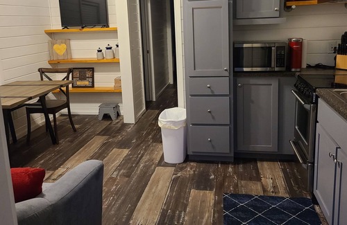 Clarkesville Cabaña | Bev's Place - a quaint tiny house in a secure community with amenities to enjoy!