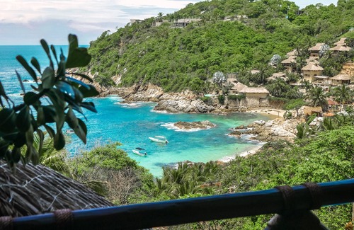 Puerto Ángel Villa | Bianni Beuú-Luxury House