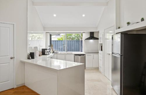 Bibra Lake Casa | Bibra Lake Roomies