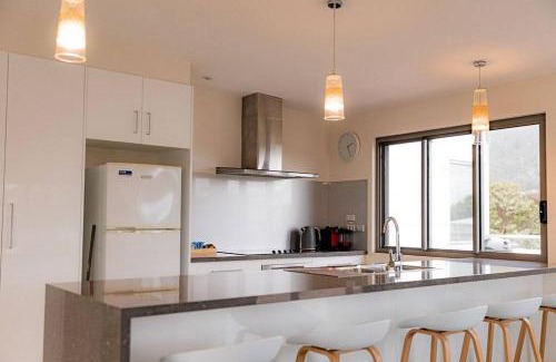 Bicheno Casa | Bicheno Sands-space and the sea