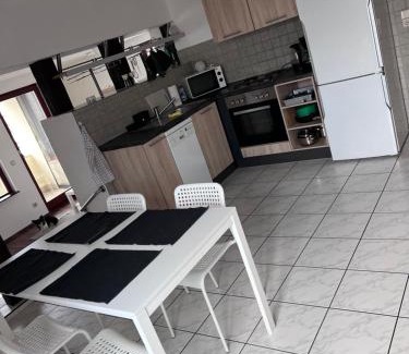 Barleben Apartamento | Biete schöne Unterkunft im Herzen von Barleben