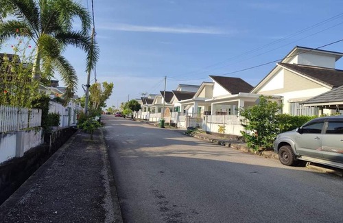 Taman Seri Bayu Villa | Big Banglo Homestay