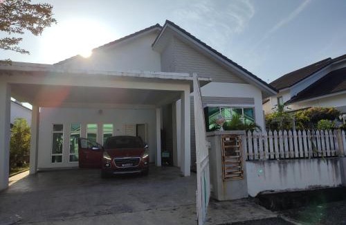 Taman Seri Bayu Villa | Big Banglo Homestay