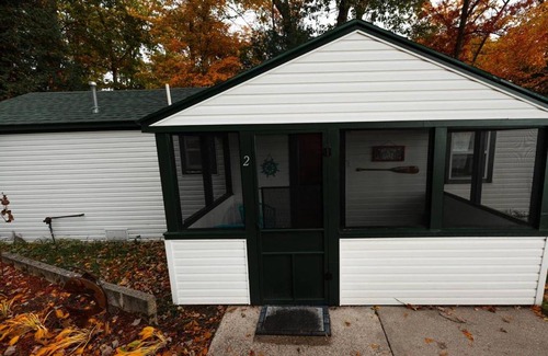 Holton Casa | Big Blue Lake Cottages, LLC - Cottage #2