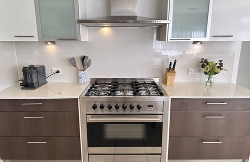 Sandstone Point Casa | BIG Family home, Bribie Holidays, Sandstone Point Hotel Events!