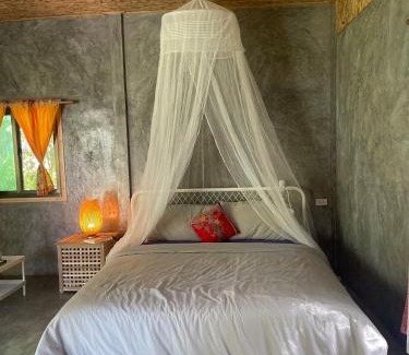 Ko Yao Casa | Big hug home-Forest House