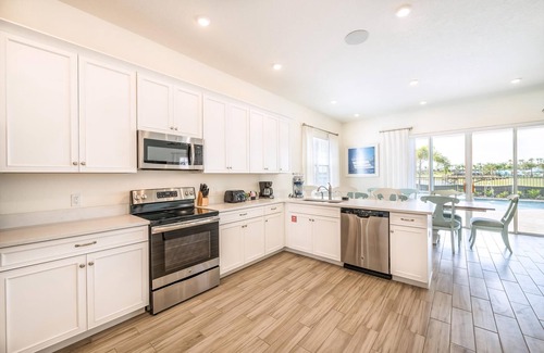 West Kissimmee Cabaña | Margaritaville Orlando Cottages - Cerca de Disney, servicio de transporte gratuito al parque temático 4KK, 4QQ, 8 baños