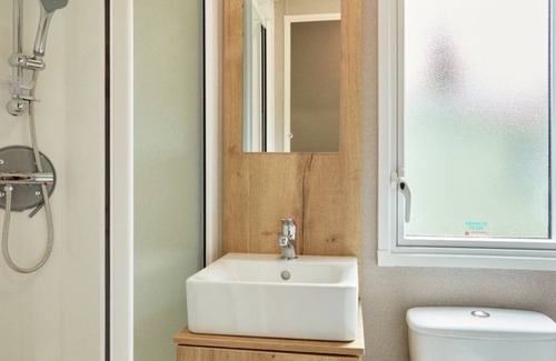 Great Billing Chalet De Esquí | Billing Aquadrome Holiday Park Silver 3 Bed Caravan KM08