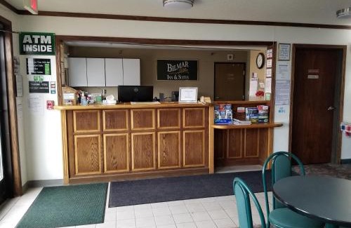 Dell Rapids Hotel | Bilmar Inn & Suites by Hotel O Hwy 77