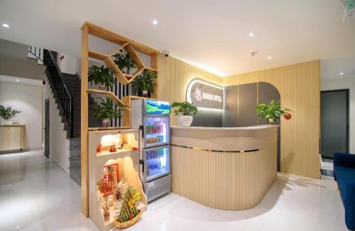 District 9 Hotel | Bin Bin Hotel 11 Near Island Diamond