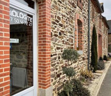 Argentre-du-Plessis Casa | Biologite