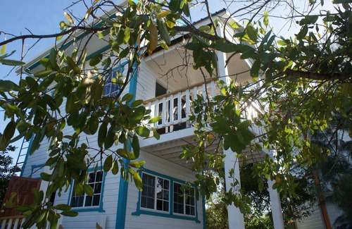 Cayo Corker Cabaña | Birdhouses Woodpecker is a very unique place in the sunset side of the island.