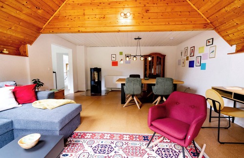 Darstein Casa | birds-nest holiday home palatian forest balcony wood stove