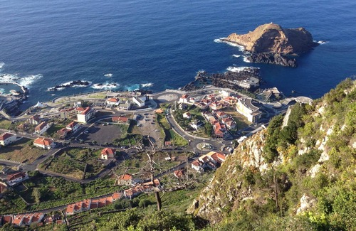 Porto Moniz Casa | Bisbis Casa - Nature Retreat