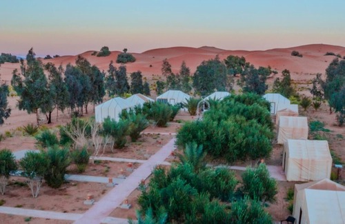 Taouz Alquiler De RV | Bivouac Erg Znaigui