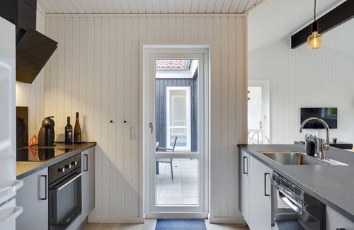 Lyngsbæk Strand Casa | "Bjarki" - 800m from the sea by Interhome