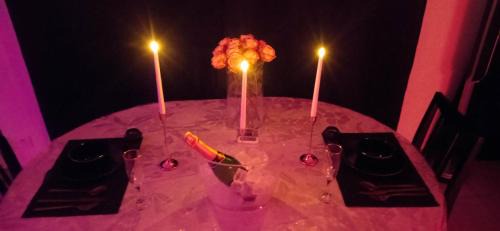 Guesnain Apartamento | BLŌM Suite romantique avec spa privatif & salle de massage