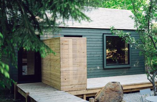 Mahone Bay Hotel | Black Forest Cabins