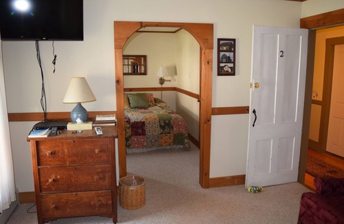 Richford Hotel | Black Lantern Inn