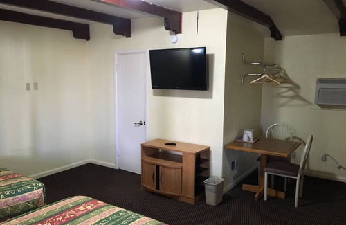 Shamrock Hotel | Blarney Inn