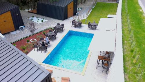 Skopje Region Cabina | Blisku do Gradot - Riverfront Luxury Cabins