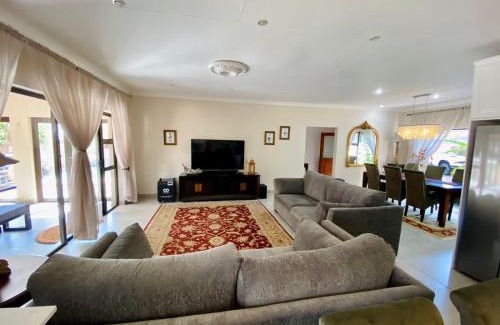 Nelspruit Casa | Blissful Bracelet