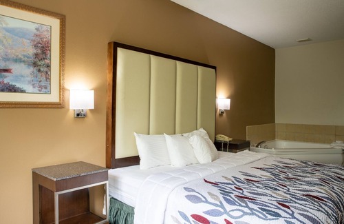 Marion Hotel | BlissPoint Inn & Suites