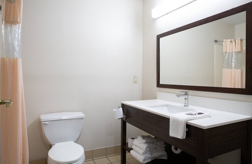 Marion Hotel | BlissPoint Inn & Suites