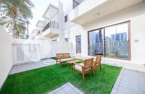 Al-Fujairah Villa | Bloomfields 2BR Villa Beach Access Fujairah