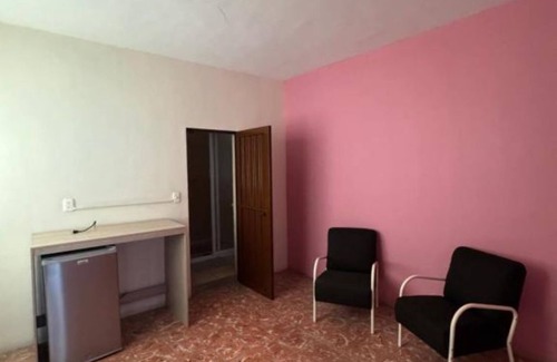 Ferrocarril Casa | BLUE - A 10 minutos del Centro, ¡una vivienda con mucha historia familiar!