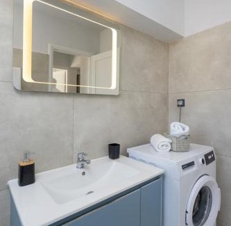 Goudhouros Casa | Blue Coast House