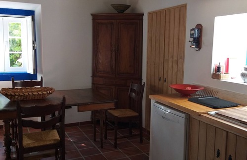 Carvalhal Benfeito Cabaña | Blue House, peacefulness at 45 minutes from Lisbon